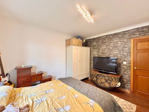 Photo 27- click for photo gallery